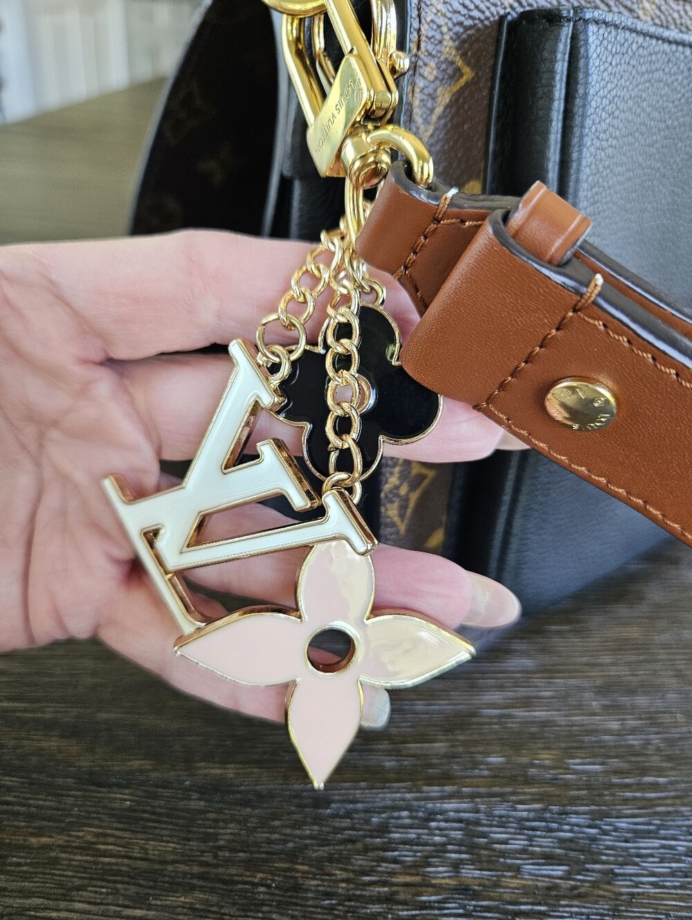 Louis Vuitton Monogram Vaugirard - Picture 2 of 12